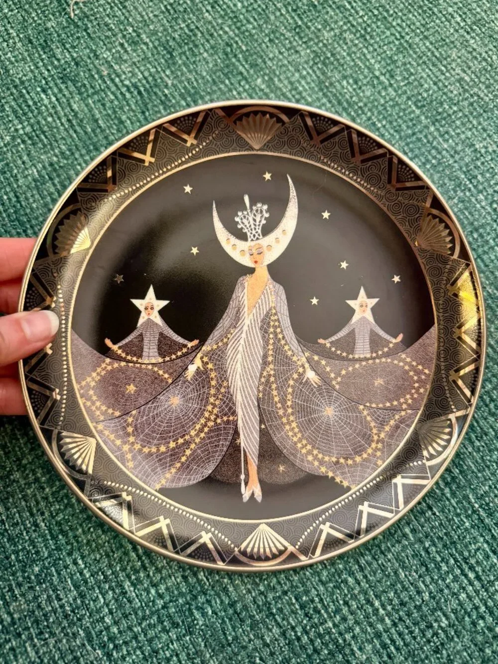 Royal Doulton House of Erté 'Queen of the Night' Franklin Mint Plate